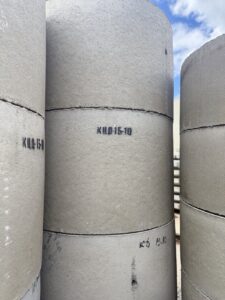 Кольца с дном КЦД 15-10 на складе завода ЖБИ