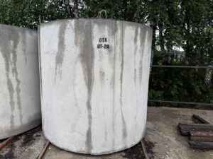 Колодец ВГ-20 железобетонный, готовая продукция завода ЖБИ Колодец ВГ-20 железобетонный, готовая продукция завода ЖБИ
